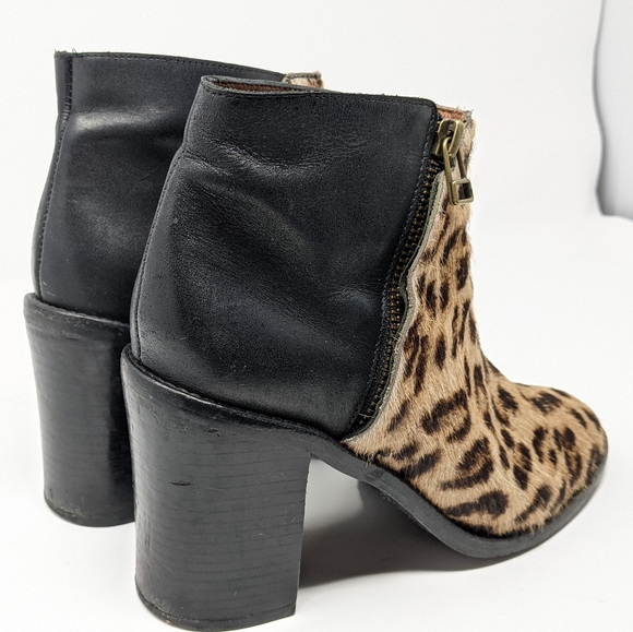 Madewell Larke Leopard Speckle Calf Hair Booties - Picture 7 of 8